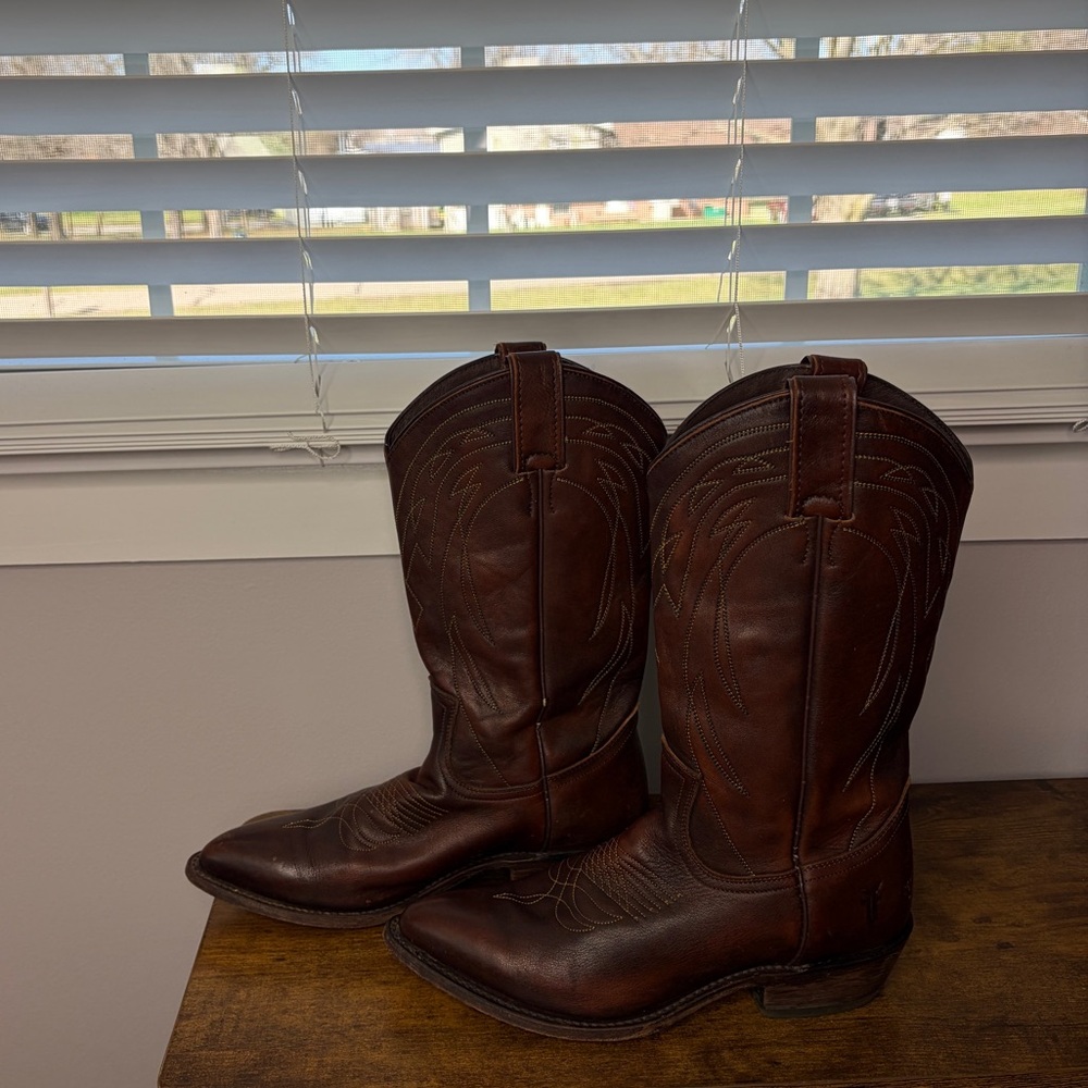 Women’s Frye Billy Pull On Leather Cowgirl Boots Brown Size 9 - Picture 3 of 10